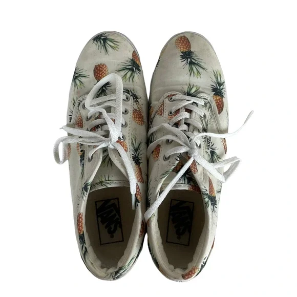VANS Pineapple Pattern Fabric Lace-Up Low Sneakers Size 8.5 - Picture 2 of 8